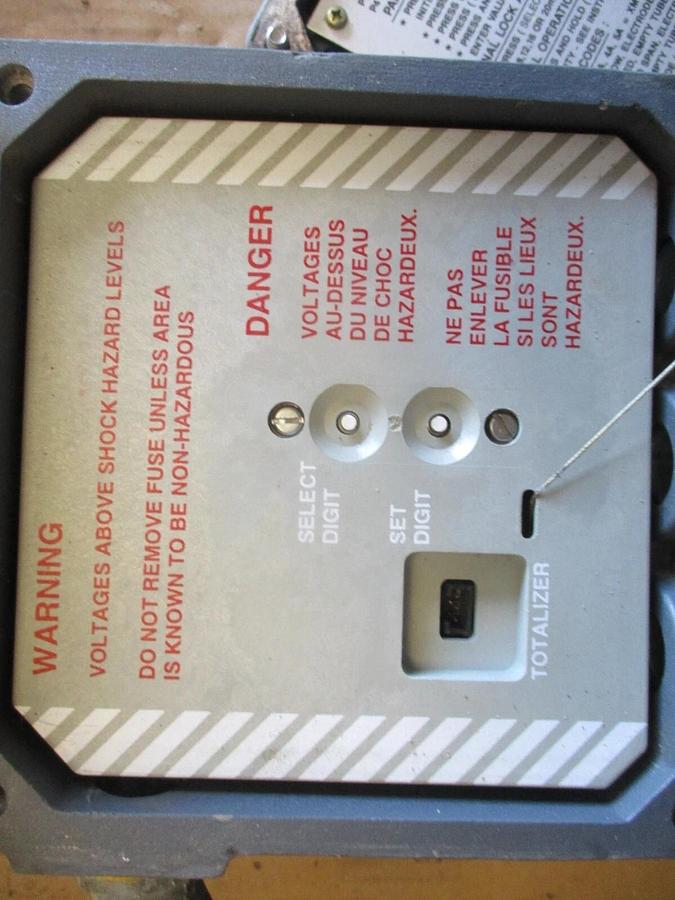 Used FOXBORO IMT10 MAGNETIC FLOW TRANSMITTER, #711037J USED