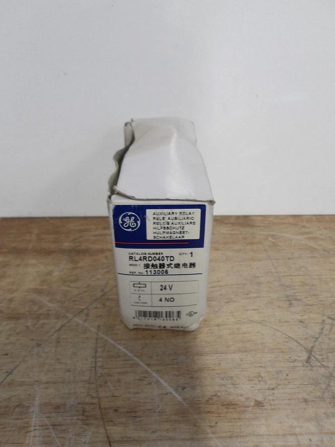 GE RL4RD040TD AUXILIARY RELAY, #521205G NIB