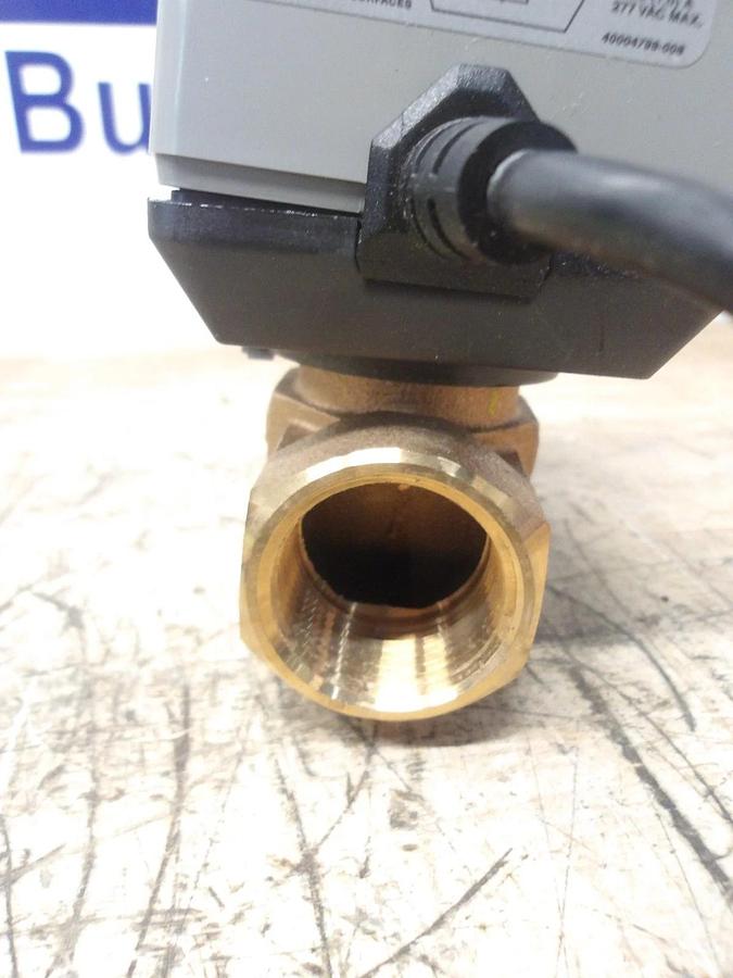 HONEYWELL 3/4" X 1" INLET SHUT-OFF VALVE, #426211G NIB