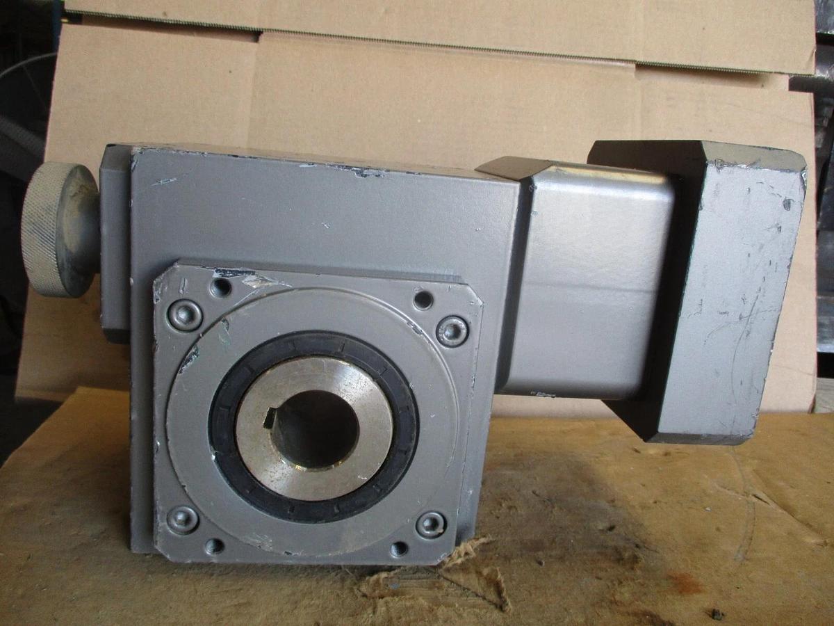 Used CONEDRIVE W06 GEAR REDUCER, #6121044J NEW