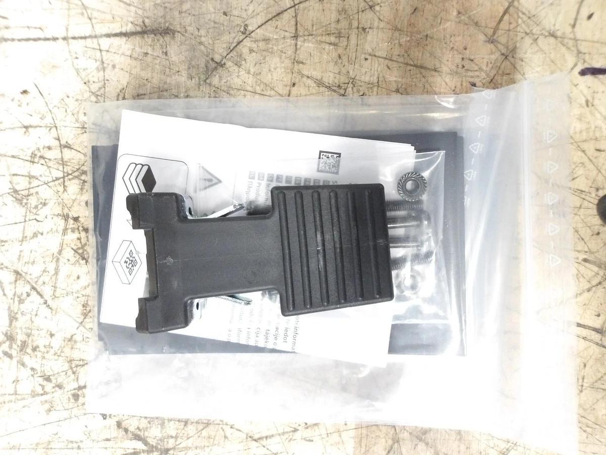 Used SIEMENS 800 AMP BREAKER 240-480-600-750 V, #630936G NEW