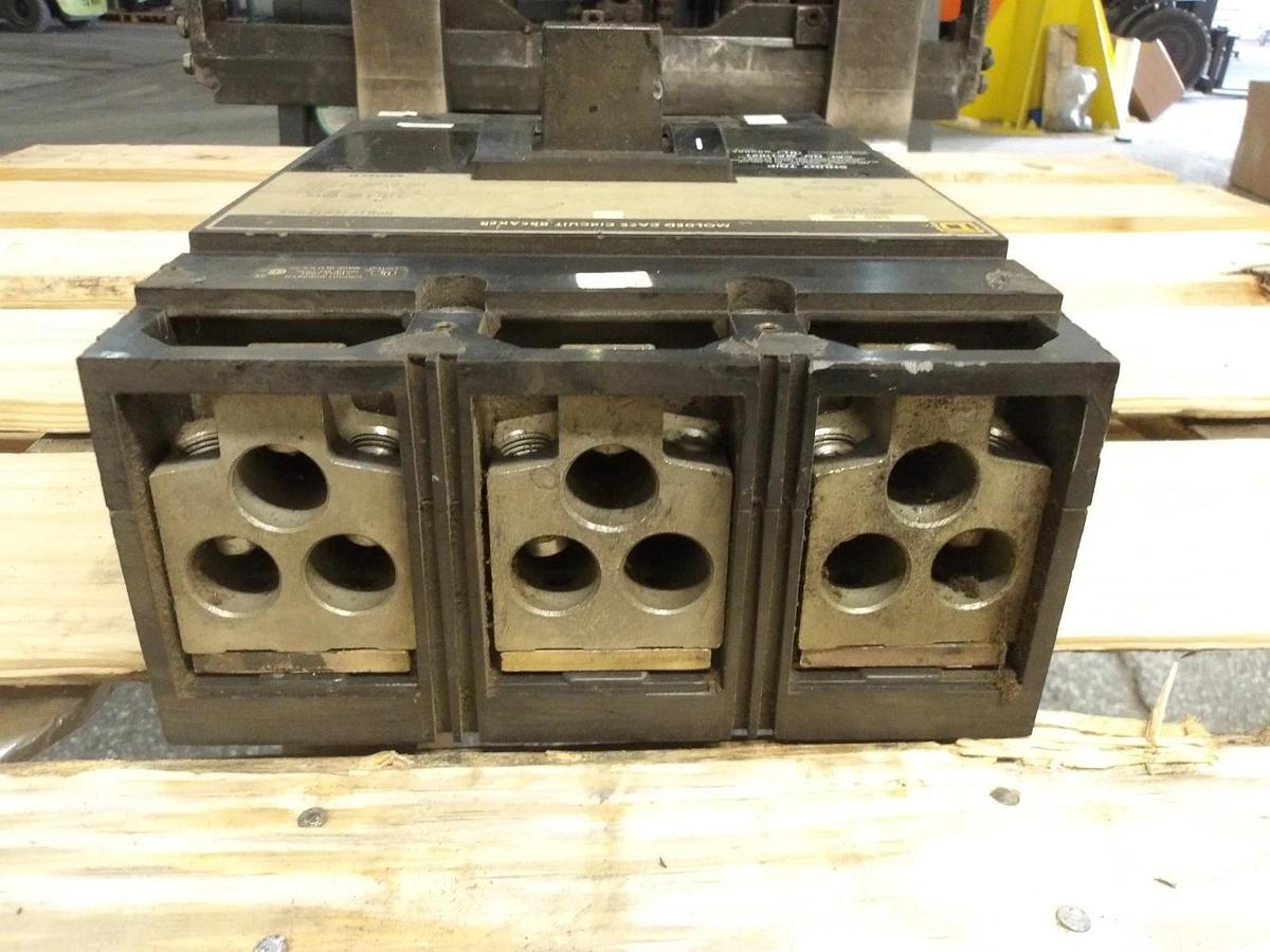 Used SQUARE D 500 AMP CIRCUIT BREAKER MAL36500, #3301038G USED