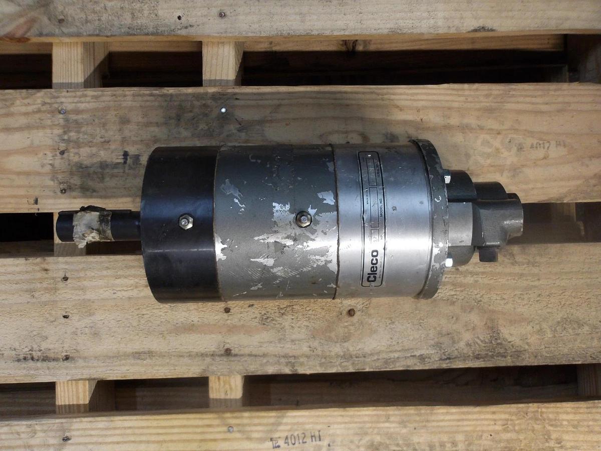 Used CLECO AXIAL A8R-2209 PISTON AIR MOTOR, 2.7 HP, #108930G NEW (WEATHERED)