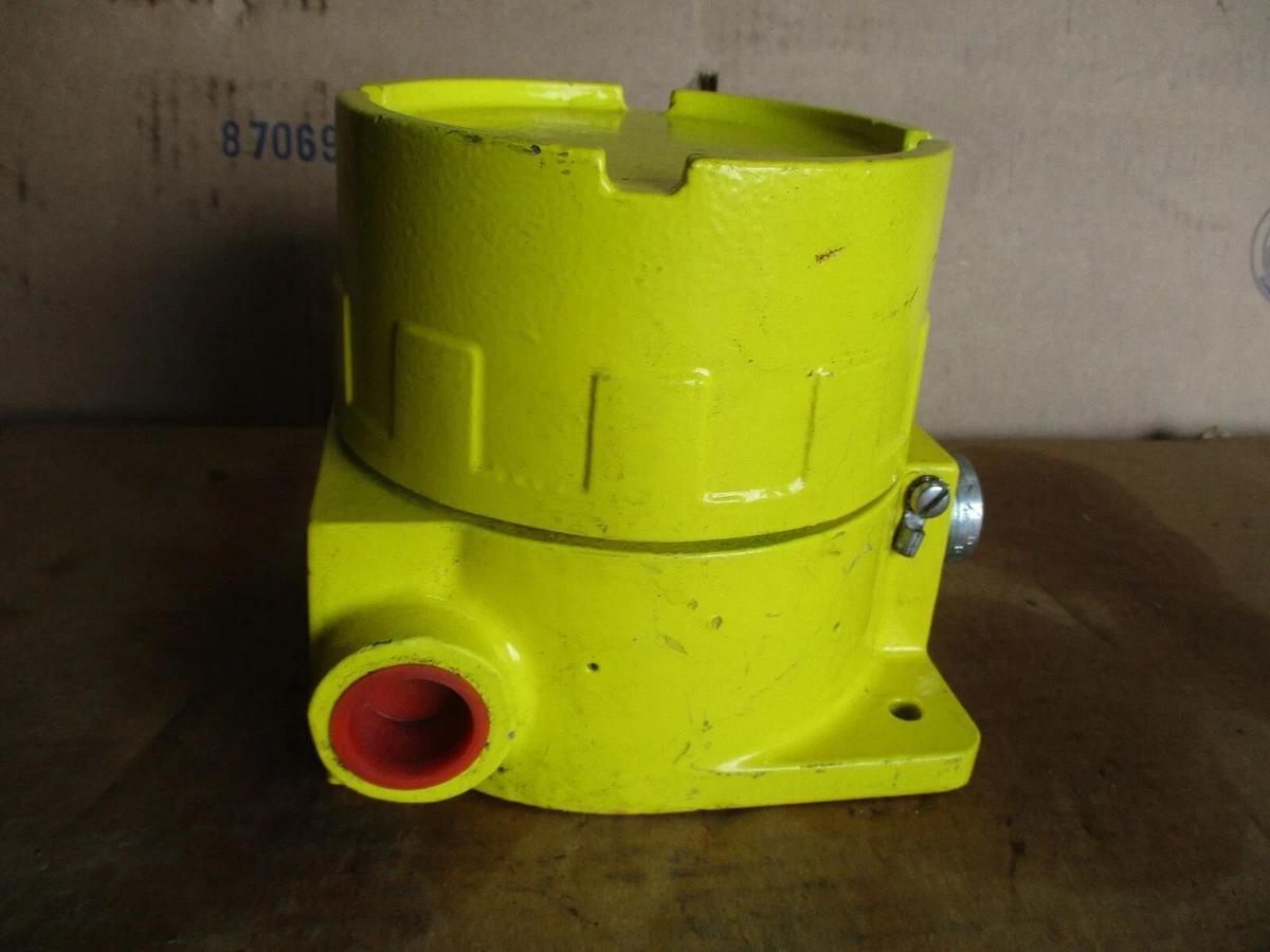 Used FCI FLT93S FLOW SWITCH, #418820J USED