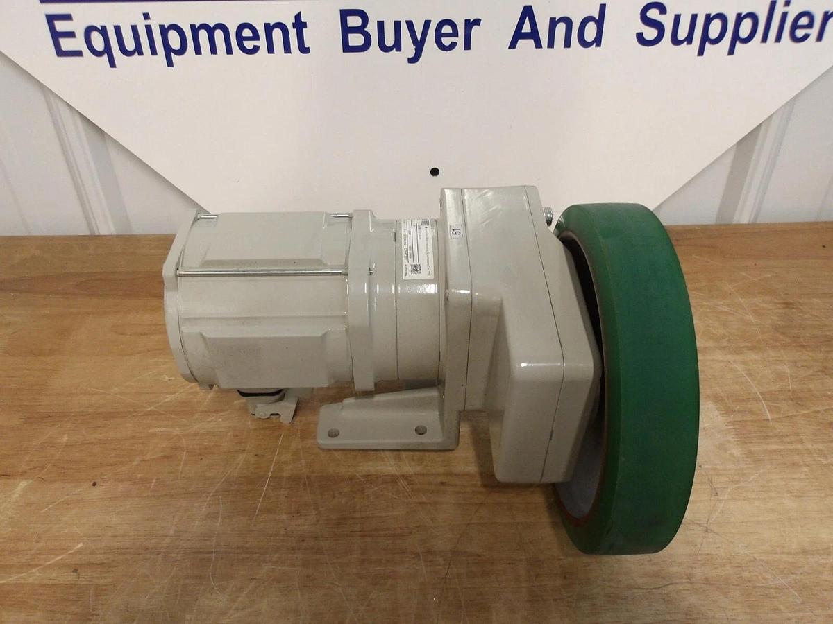 SUMITOMO GNHM01-5075-N-51 GEAR DRIVE, RATIO 51:1, 1/8 HP, #3171102G NIB