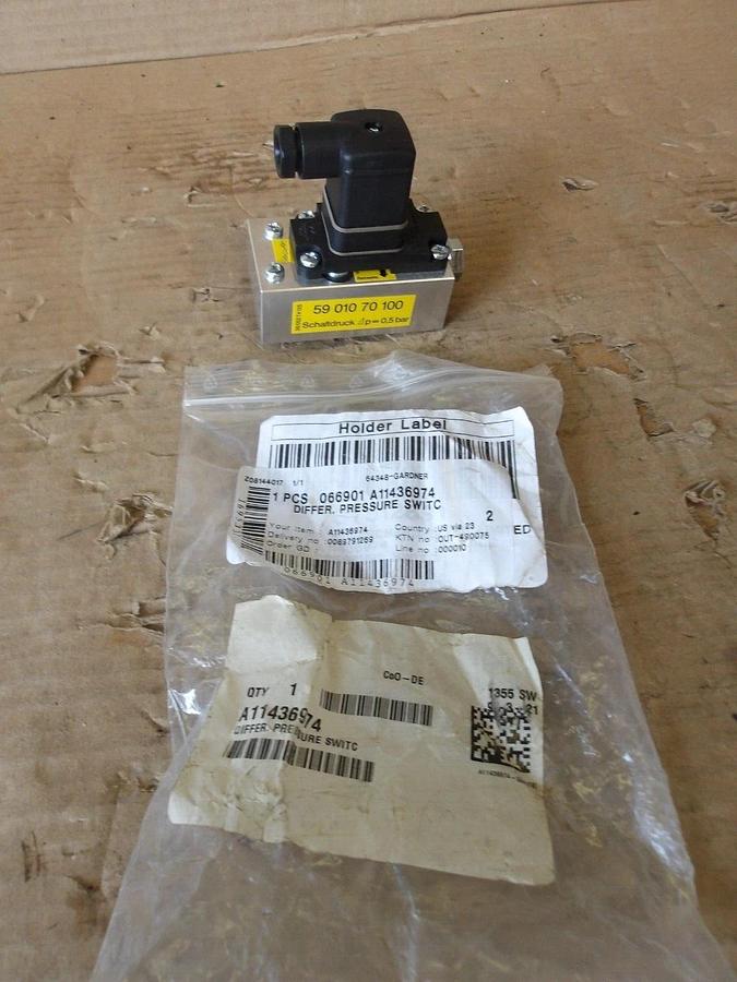 Used GARDNER A11436974 DIFFERENTIAL SOLENOID SWITCH, #85225G NEW