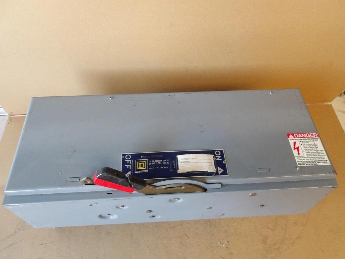 Used SQUARE D QMB324W FUSEABLE SWITCH 200 AMP, #6201022G USED