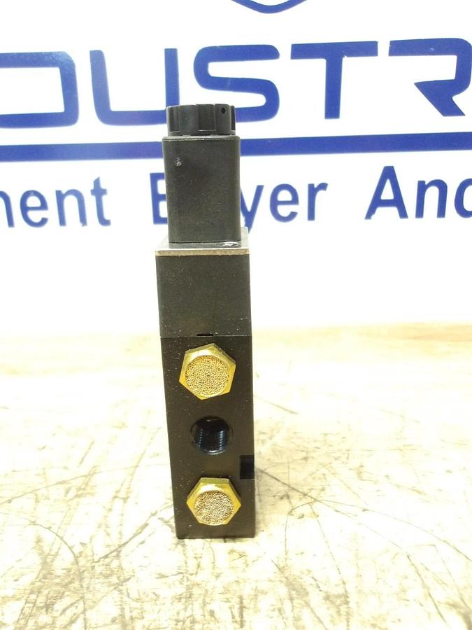Used DYNAQUIP 145855.01 SOLENOID VALVE, #41912G NEW