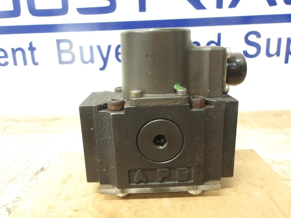 Used REXROTH 191039/4WSE3EE 32-44/315V SERVO VALVE, #831156G USED