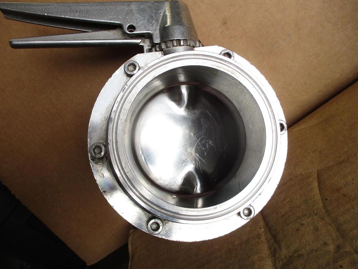 Used DIXON 4" STAINLESS BUTTERFLY VALVE (CLAMPS), #416140J USED