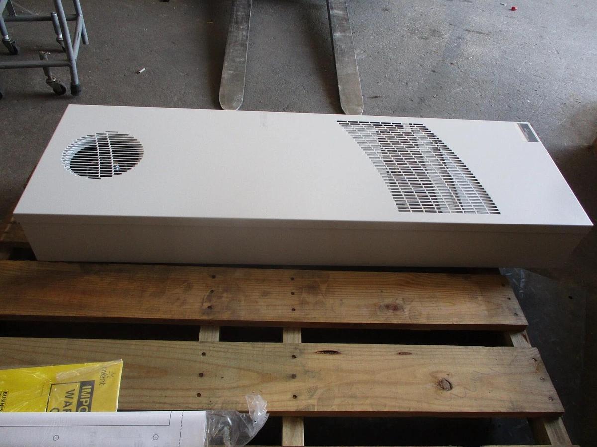 NVENT XRA73516012 ELECTRONIC ENCLOSURE HEAT EXCHANGER, #8201256J NIB