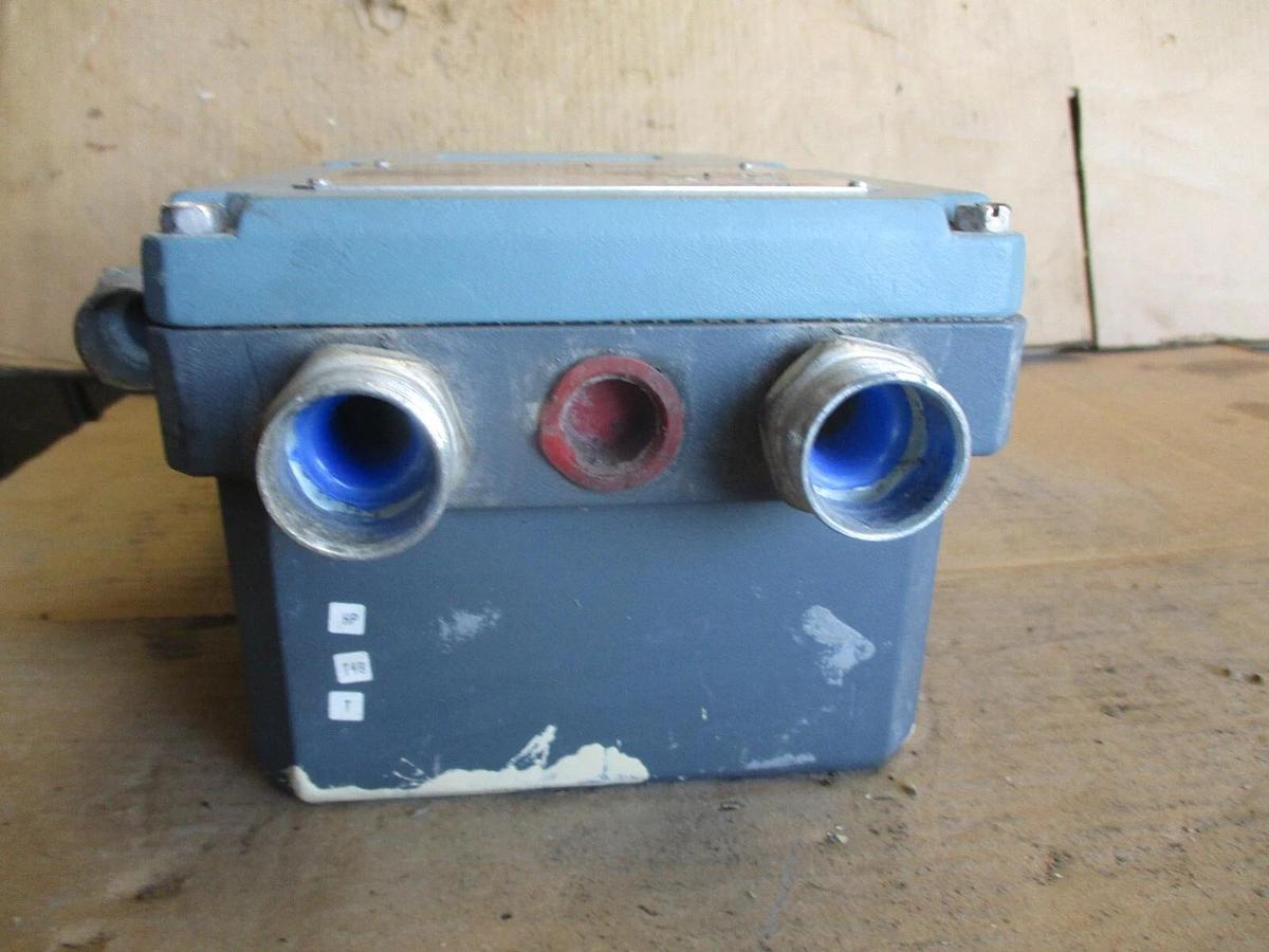 Used FOXBORO 8000-PA10-G MAGNETIC FLOW TRANSMITTER, #71330J USED