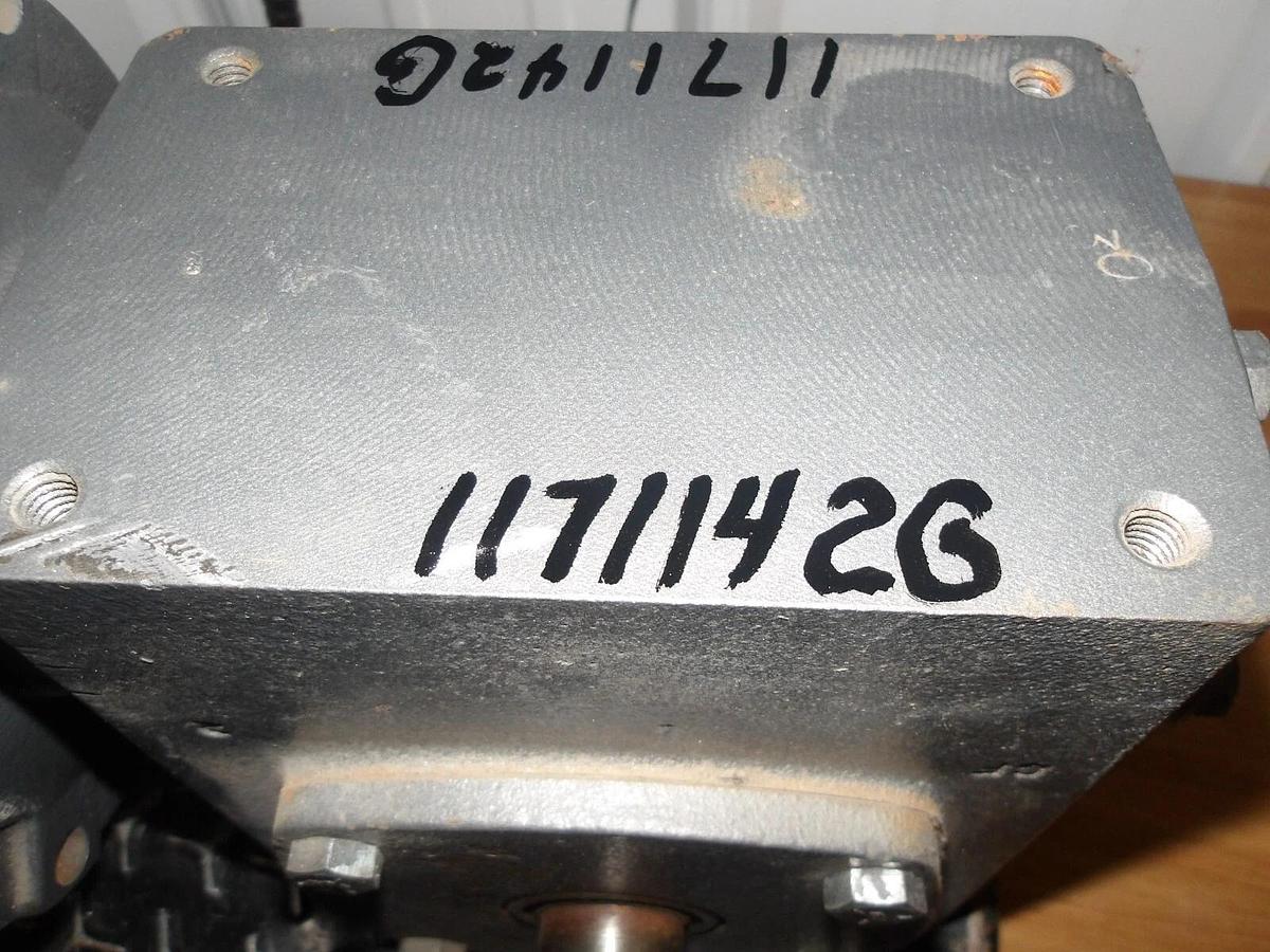 Used BALDOR P-010796 SPEED REDUCER, RATIO 30:1, #1171142G NEW