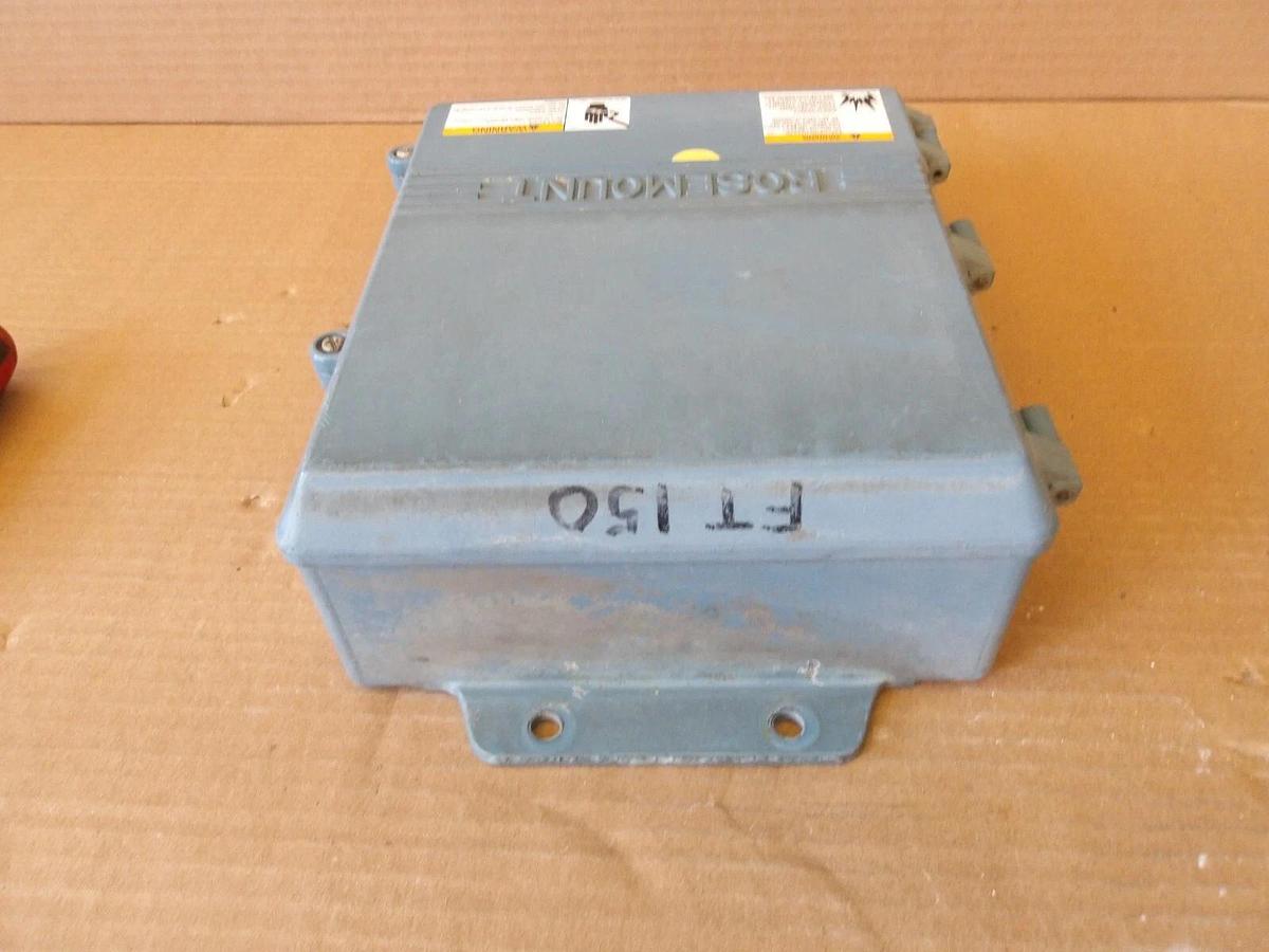 Used ROSEMOUNT 8712CR12 MAGNETIC FLOW TRANSMITTER, #627125G USED