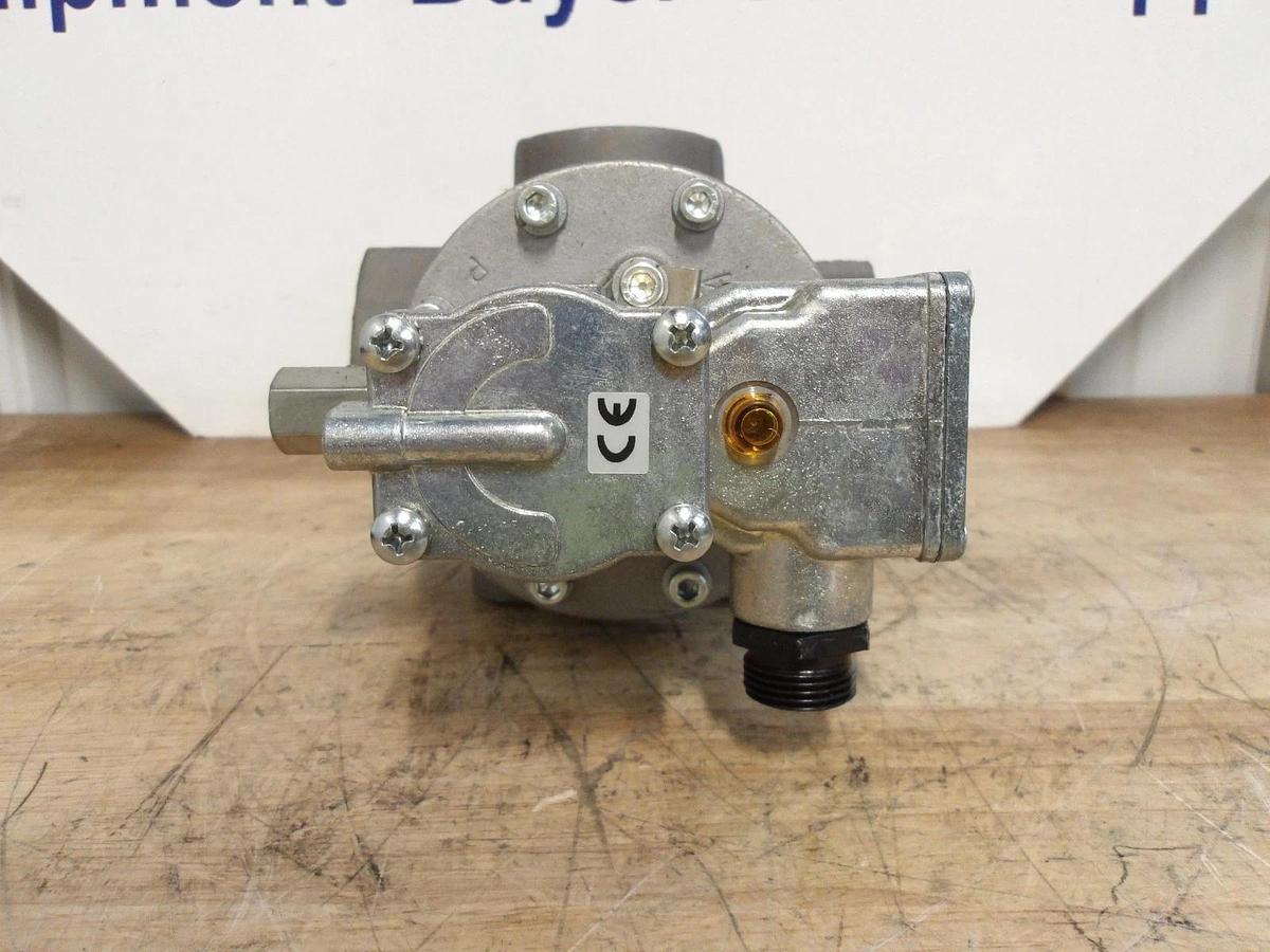 Used PARKER 1-1/2" 3-WAY PNEUMATIC SOLENOID VALVE H3259E04653C, #6201106G NEW