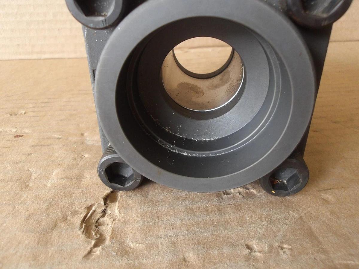 Used QUADRANT 2" SOCKET WELD BALL VALVE, #7221147G NEW