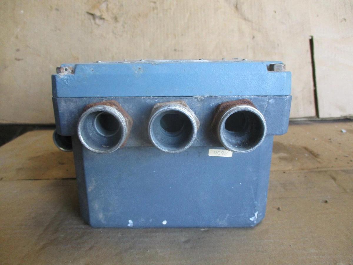 Used FOXBORO 8000 MAGNETIC FLOW TRANSMITTER, #711027J USED