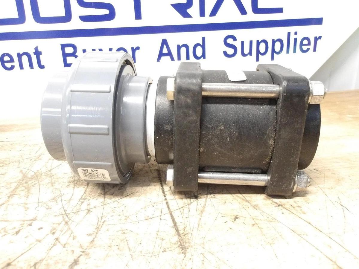 Used BANJO 2" PLASTIC BALL VALVE V200 W/ COUPLING, #316248G NEW