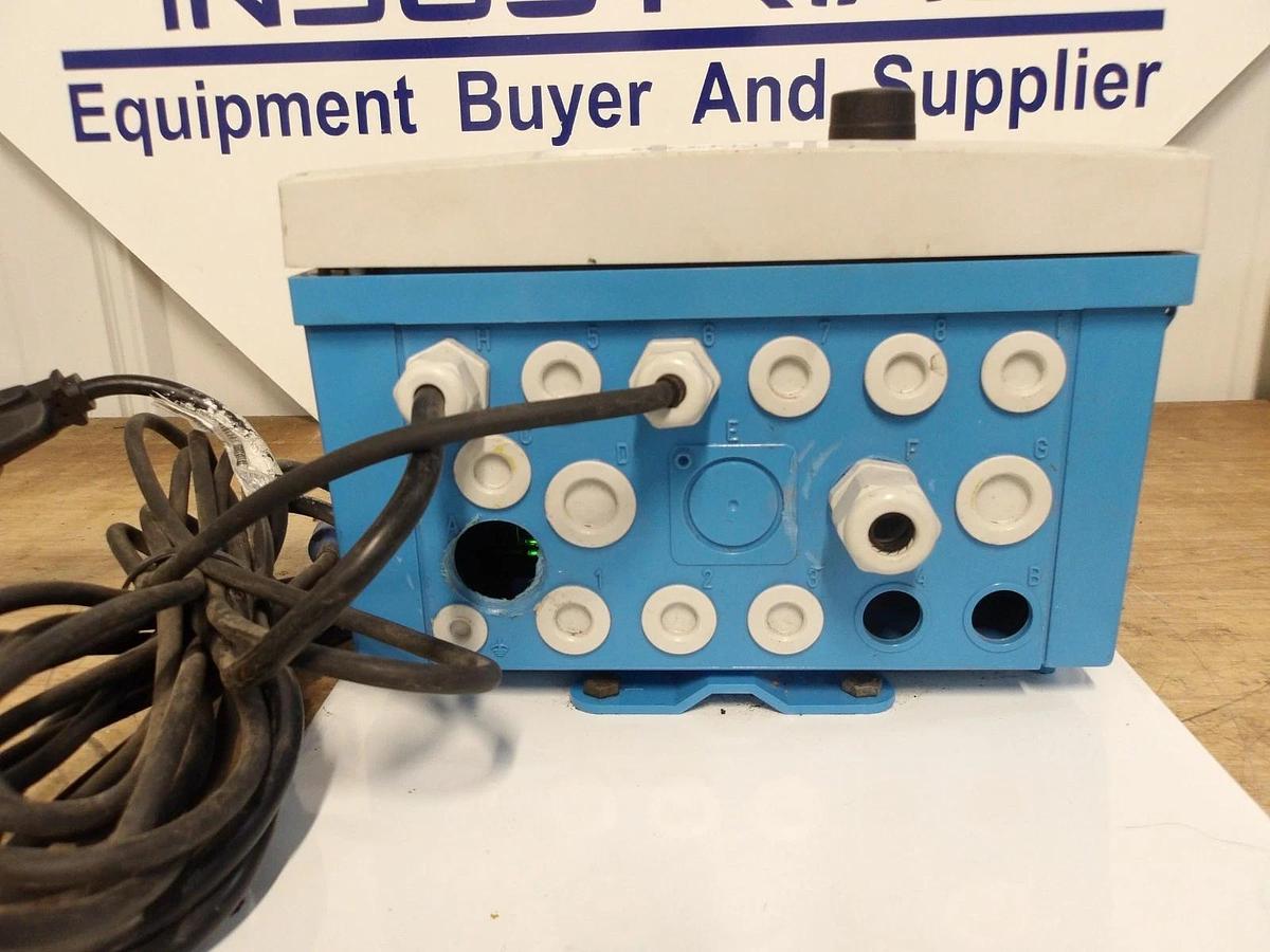 Used ENDRESS HAUSER CM442-2CN9/0 LIQUILINE FIELD CONTROLLER, #94832G USED