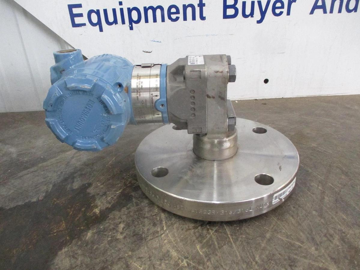 Used ROSEMOUNT 3051 PRESSURE TRANSMITTER W/ FLANGE, #35153J NEW