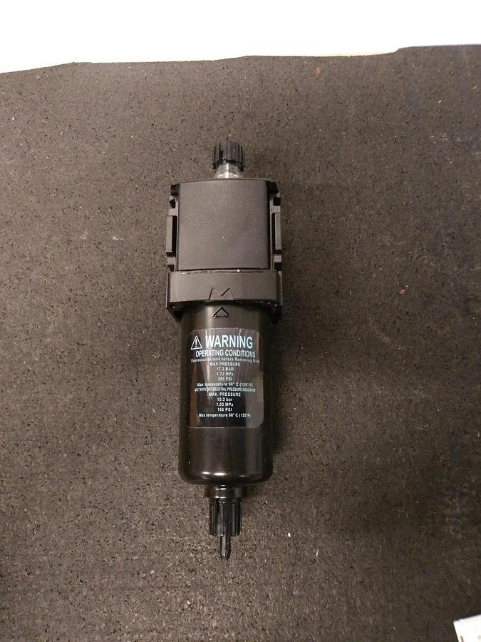 WILKERSON L18-04-KL00 PNEUMATIC LUBRICATOR, #323145G NIB