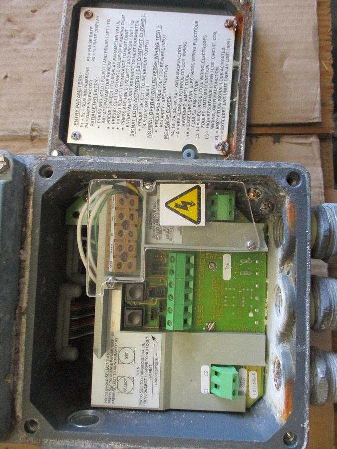 Used FOXBORO IMT20 MAGNETIC FLOW TRANSMITTER, #71125J USED