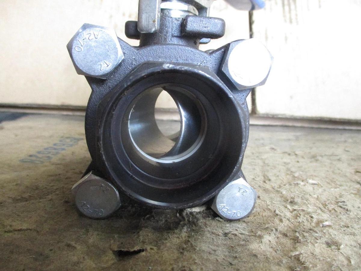 Used OVC 1-1/4" STEEL SOCKET WELD BALL VALVE, #751135J NEW