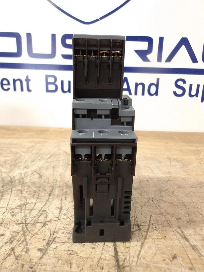 SIEMENS 12 AMP CONTACTOR 24/400 V, #77225G NIB