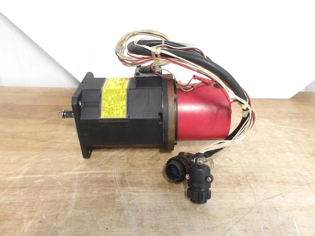 Used FANUC 2-0S SERVO MOTOR A06B-0310-B251, #318236G USED