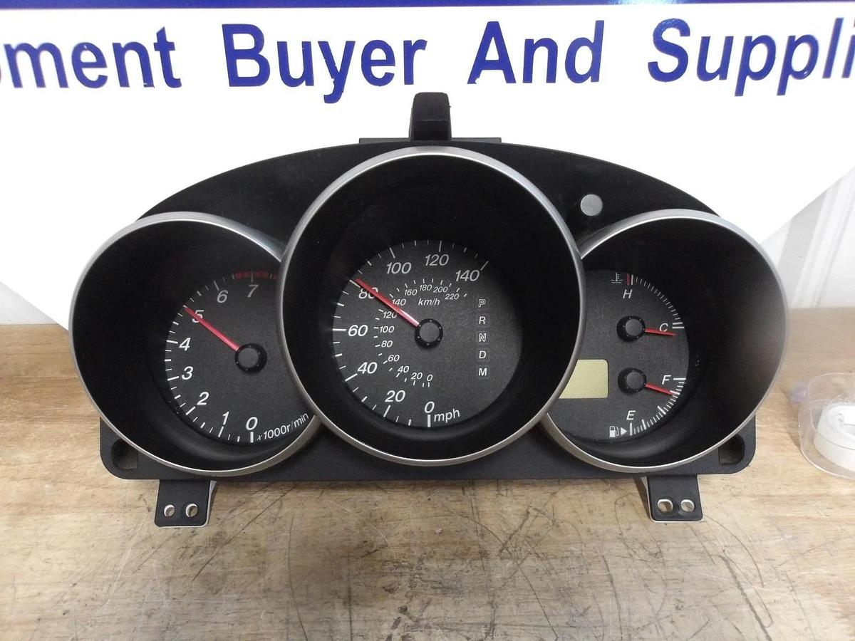 Used MAZDA 41_BN8E INSTRUMENT CLUSTER 2005-2006, #9261008G USED (AS IS)