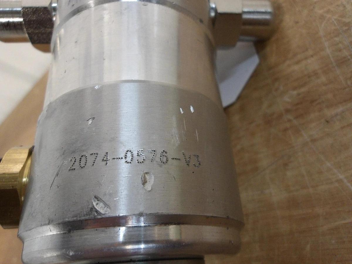 Used NAPA 2074-0576-V3 PNEUMATIC TRANSFER PUMP, #220253G NEW