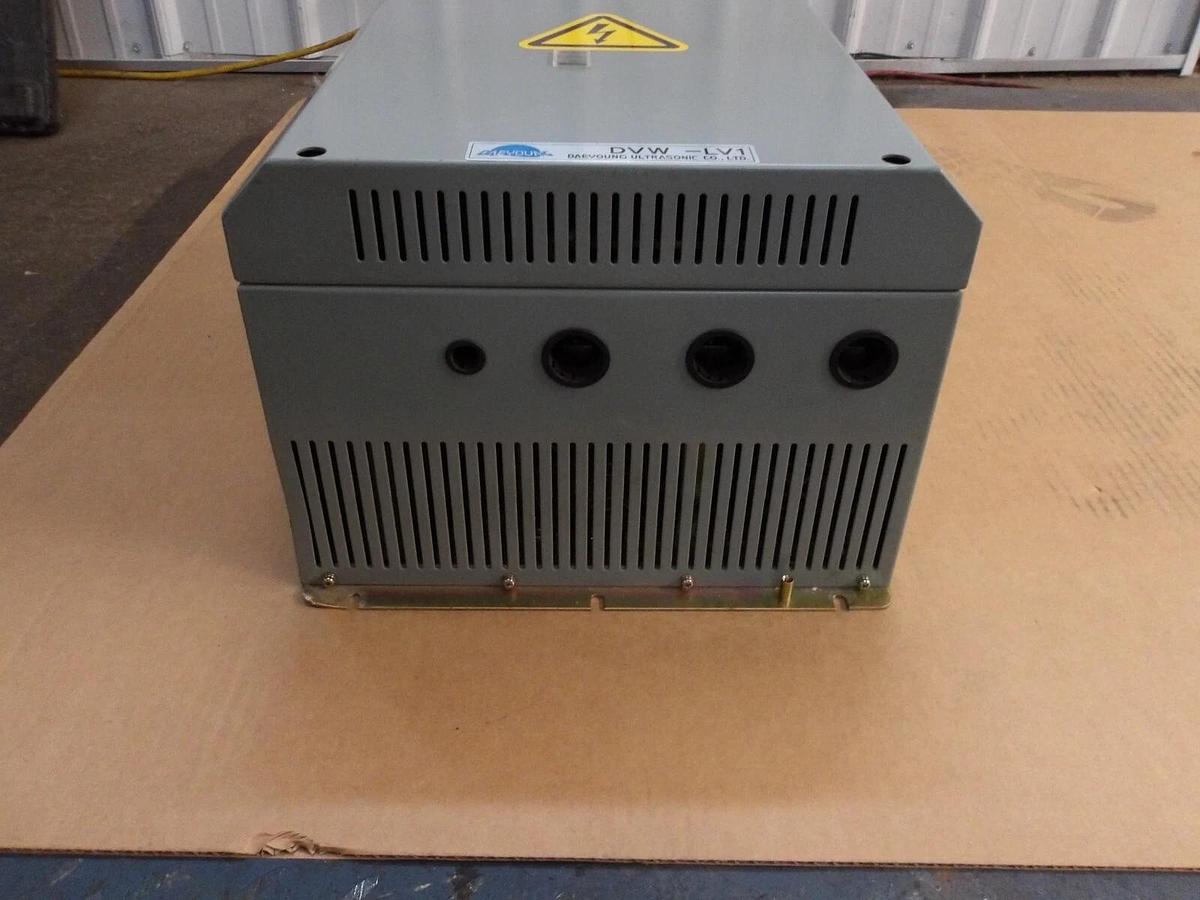Used DAE YOUNG DVW-LV1 ULTRASONIC WELDER POWER SUPPLY 220 V, 250 A, #66746G USED