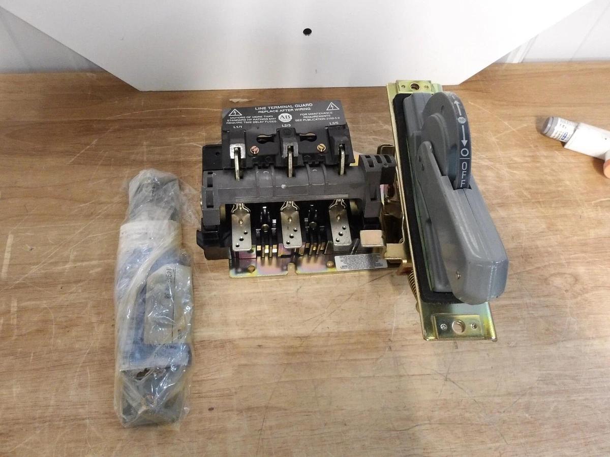 Used ALLEN BRADLEY 30 AMP DISCONNECT SWITCH 1794F-NF30, #321857G NEW