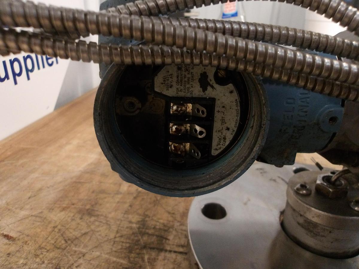 Used ROSEMOUNT 3051 PRESSURE TRANSMITTER