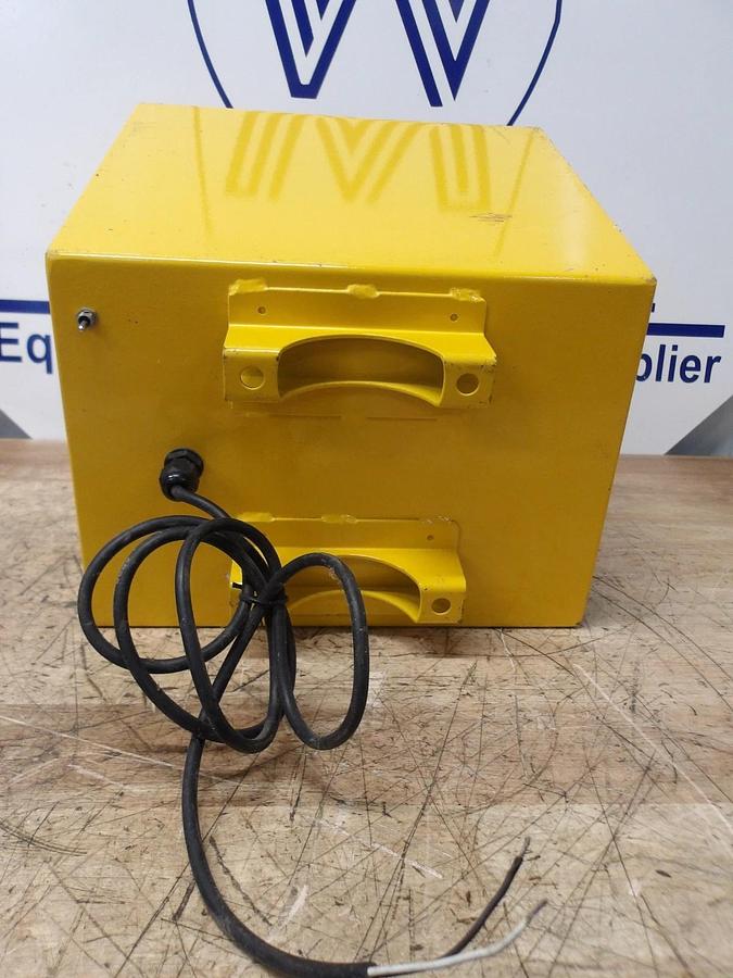 Used LUMASTROBE LX-129-ACV TRAFFIC LIGHT 8", #34928G USED