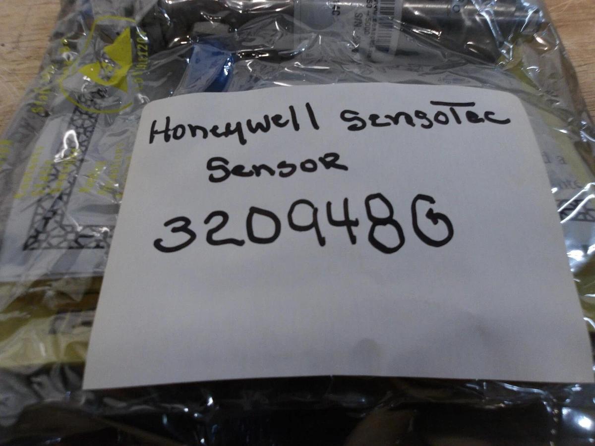 Used HONEYWELL FDD1AP 2Y5A6A3D14C SENSOTEC SENSOR, #320948G NEW