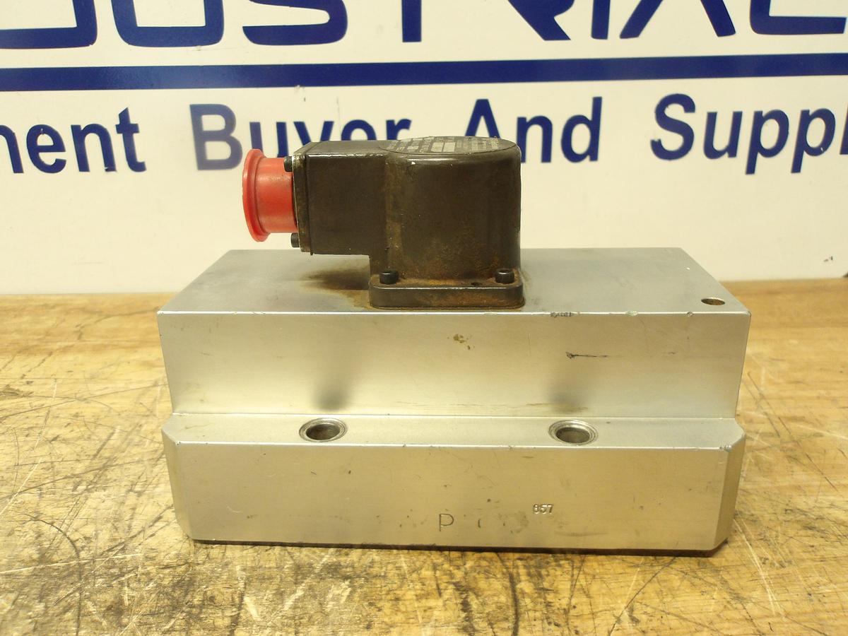 Used ATCHLEY 261-5606 SERVO VALVE, #831 USED