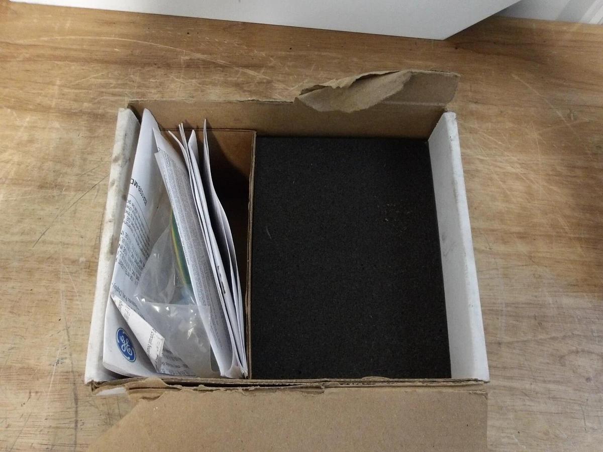 Used GE RX3I ENERGY PACK UNIT 1C695ACC402-AB (NO CABLE) #56824G NIB
