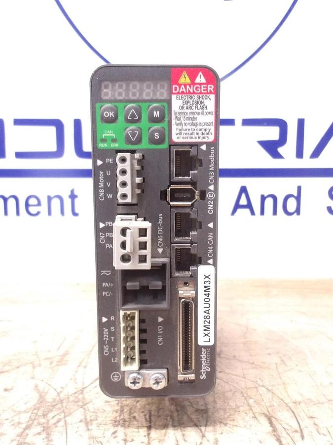 Used SCHNEIDER LXM28AU04M3X MOTION SERVO CONTROLLER, #33813G USED