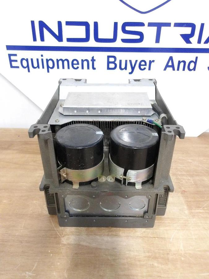 Used FUJU FRENIC 5000G11 MOTOR CONTROLLER FRN7.5G11S-4, #2101230G NEW