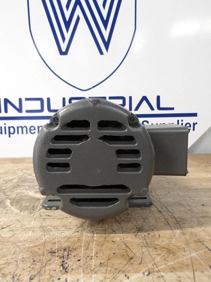 BALDOR RELIANCE .25 HP MOTOR, 250 V, FR 56Z, 1140 RPM, #69836G NIB
