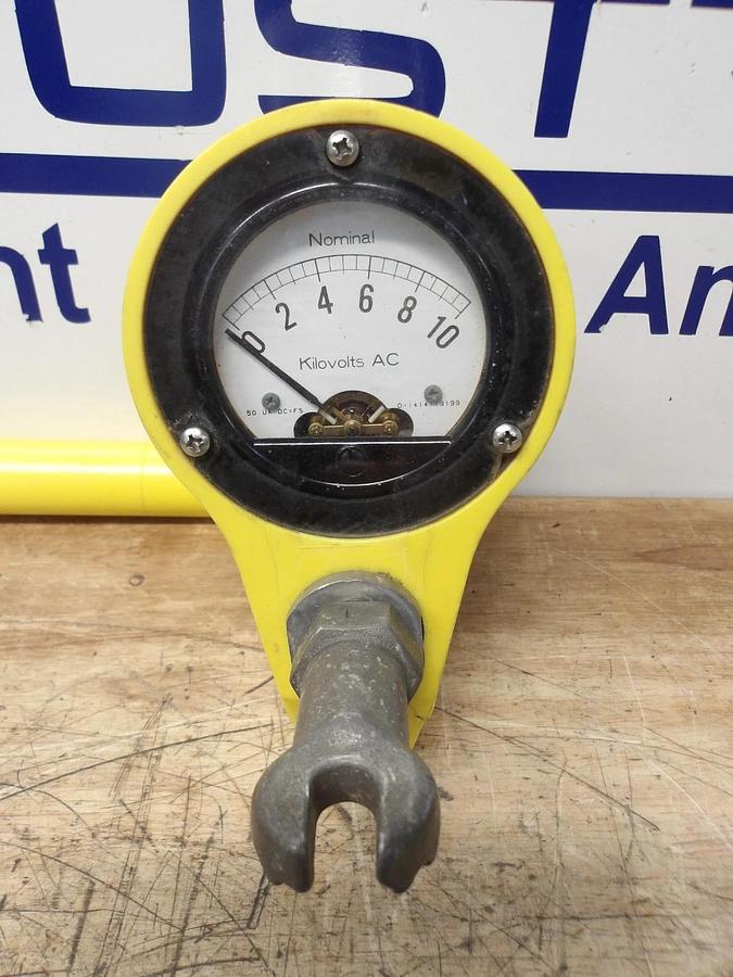 Used WHITE VDA040P SAFETY LINE VOLTAGE DETECTOR, #317957G PARTS ONLY