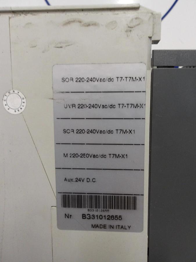 Used ABB SACE TMAX T7D-1600 CIRCUIT BREAKER, #910257G USED