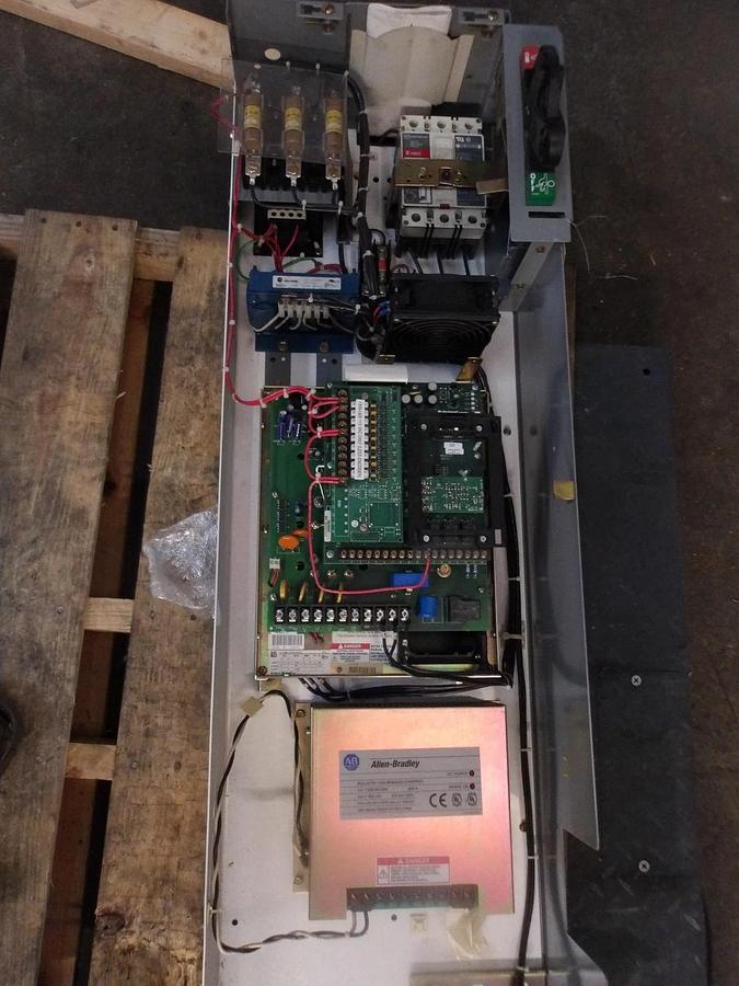 Used ALLEN BRADLEY 1336F CENTERLINE BUCKET W/ 5 HP DRIVE, #1029130G USED
