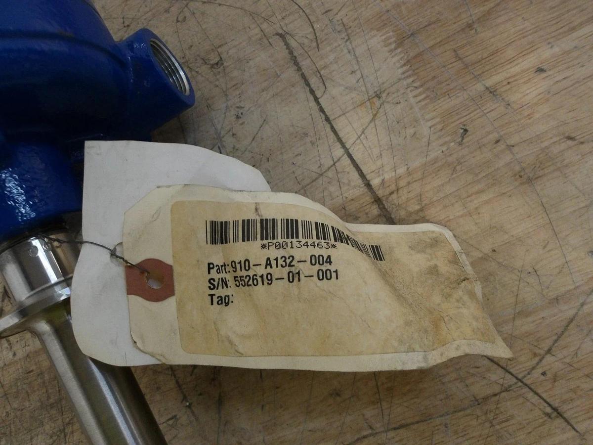 Used MAGNATROL ECHOTEL 910-A132-004 ULTRASONIC LEVEL SWITCH, #9171040G NEW