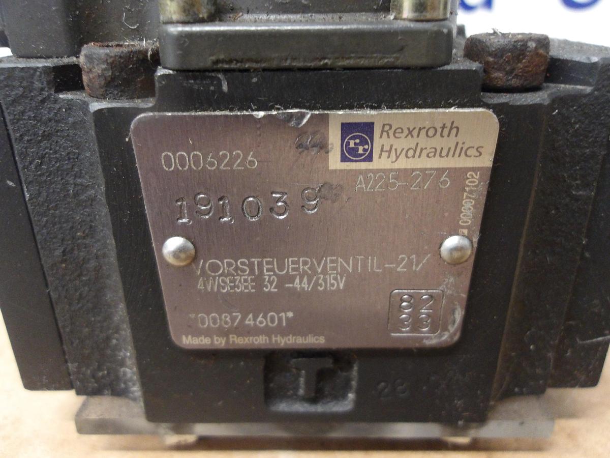 Used REXROTH 191039/4WSE3EE 32-44/315V SERVO VALVE, #831156G USED