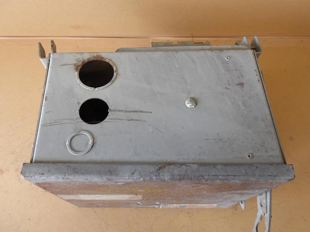 Used GE HC146 FUSEABLE BUSS PLUG, #620118G USED