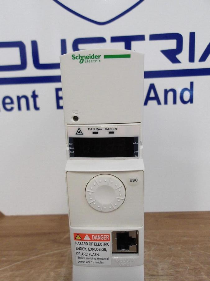 SCHNEIDER - TELEMECANIQUE - ALTIVAR 3/4 HP SPEED DRIVE, #2241020G NIB