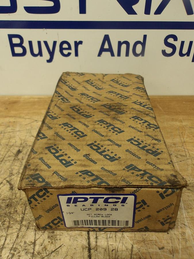IPTCI UCP209-28 PILLOW BLOCK BEARING 1-3/4" BORE, #730153G NIB