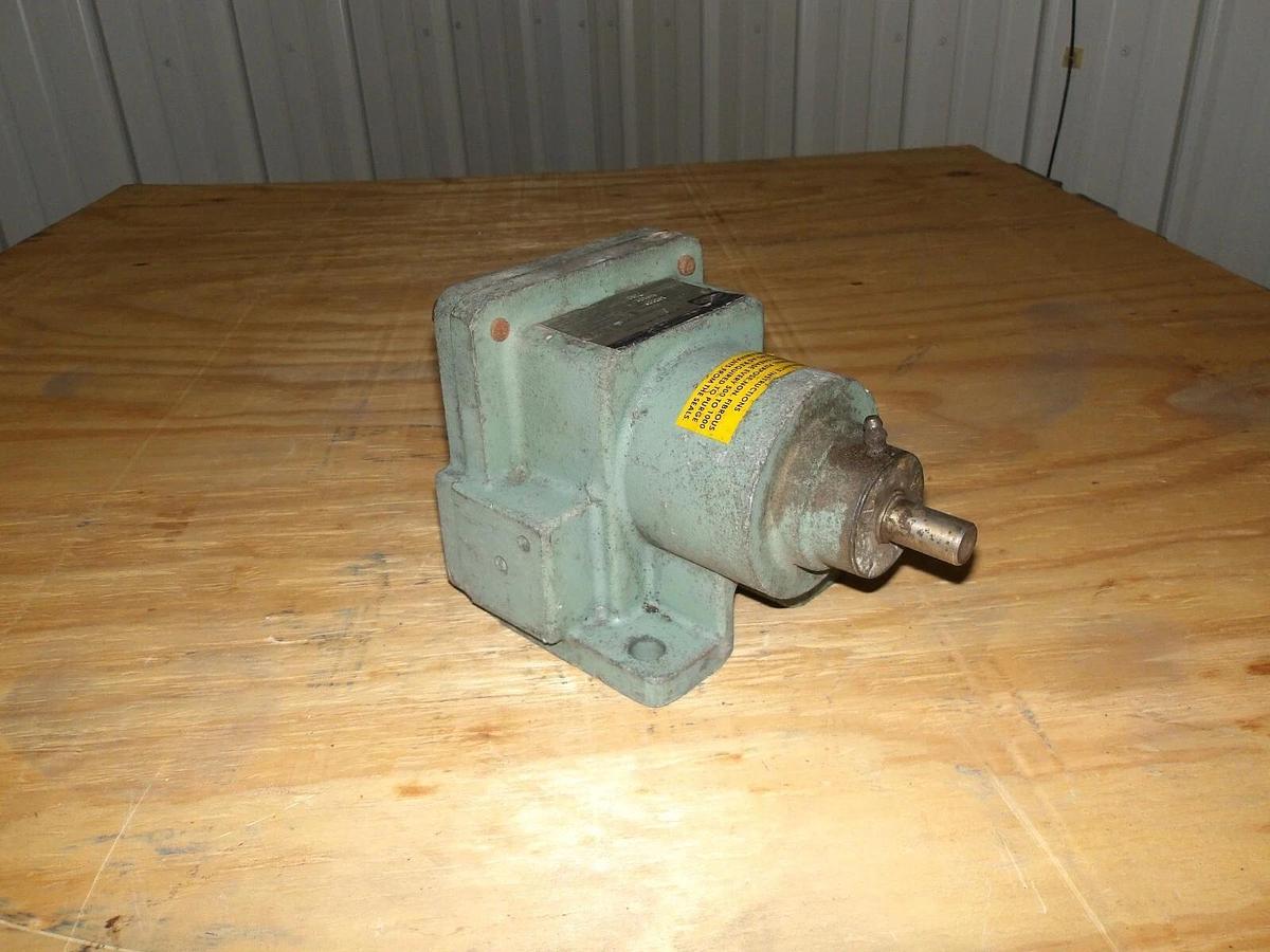 Used HUBBELL 2210-142CC9 PILOT DUTY SPEED SWITCH, #120225G USED